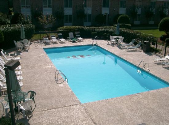 Americas Best Inn And Suites Foley Al