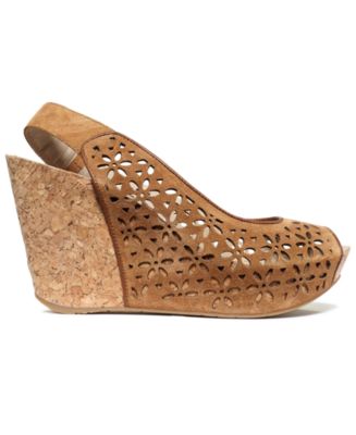 Kenneth Cole Reaction Shoes Soley Roller Platform Wedge Sandals