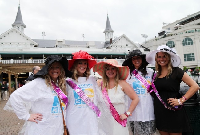 Kentucky Derby Outfits For Dogs