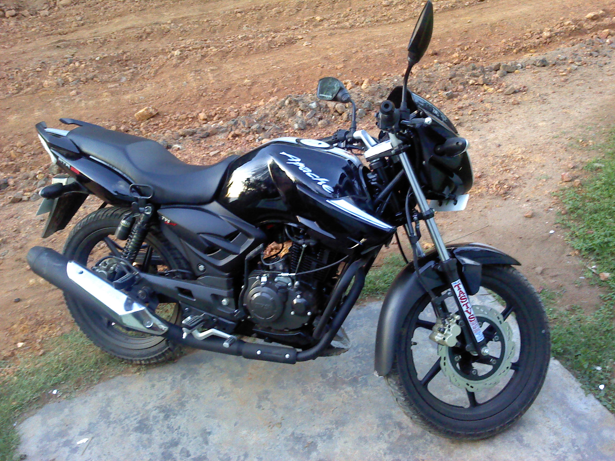 Tvs Apache Rtr 160 Red Scarily Fast
