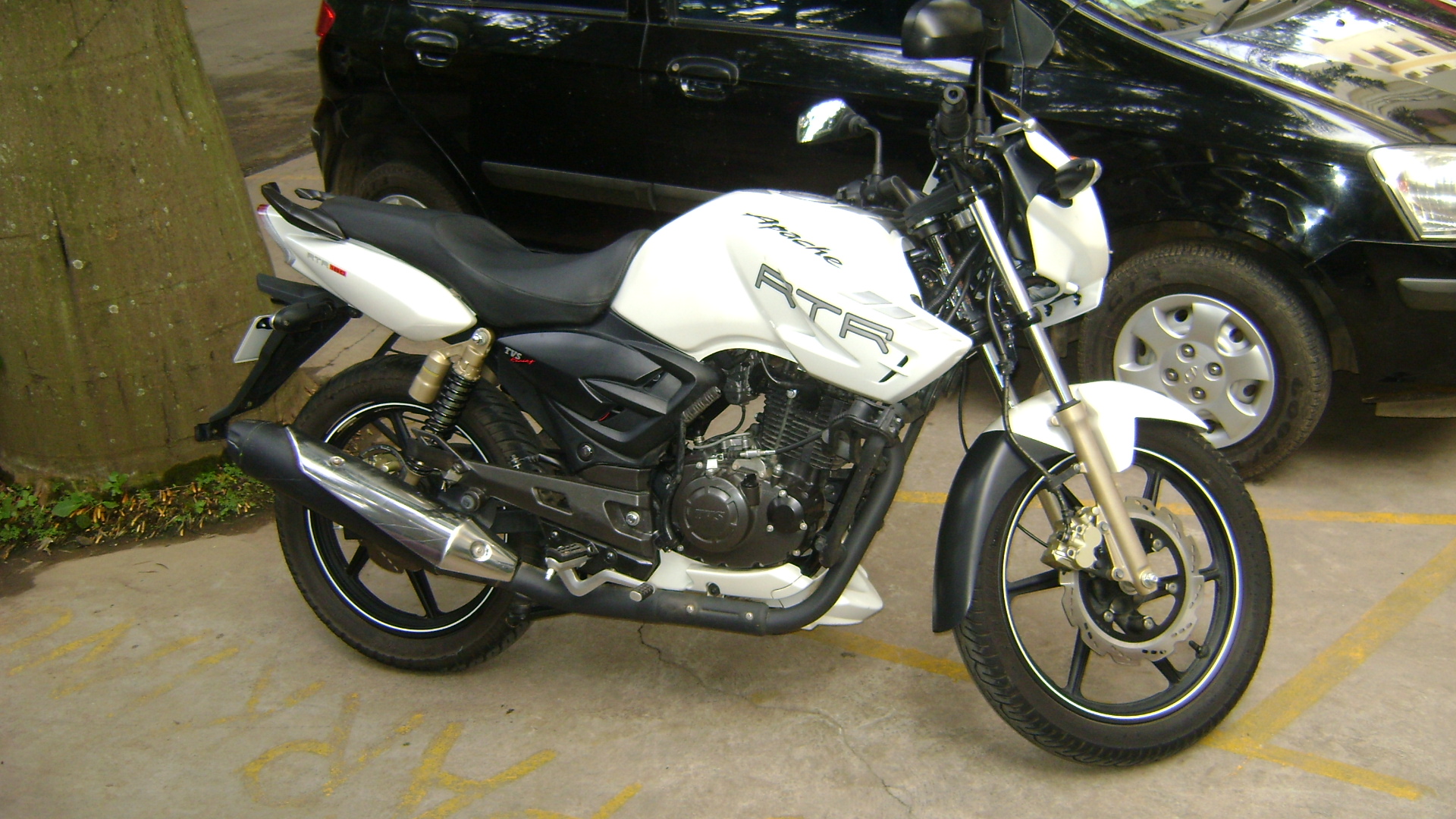 Tvs Apache Rtr 180 Abs Review Mouthshut