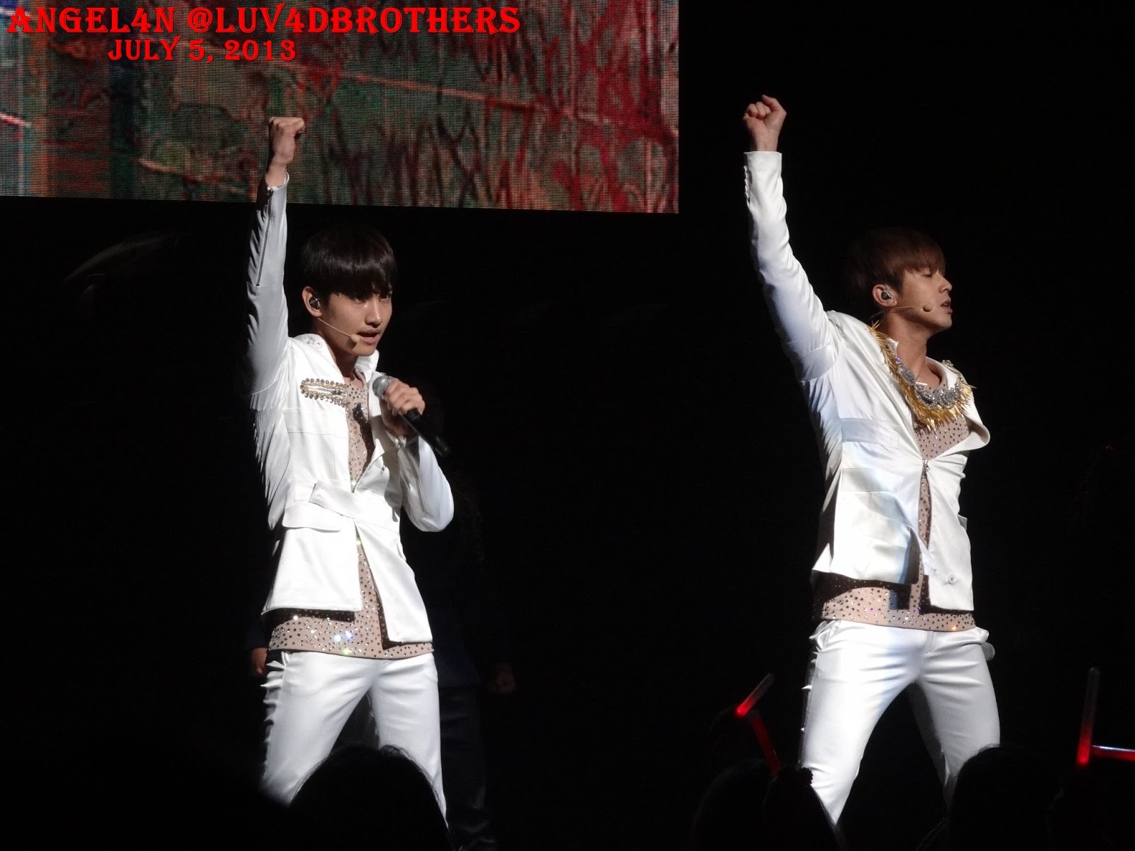 Tvxq Catch Me World Tour Los Angeles